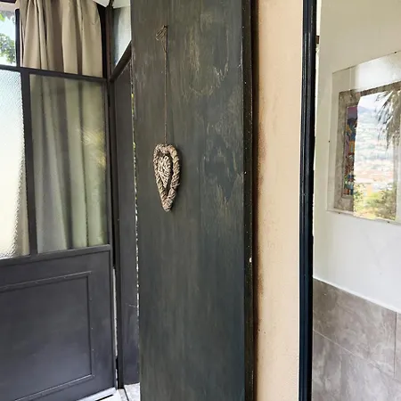 Alture Di Como-splendido Apartman *